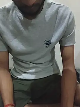 baby Cpl21 online show from March 23, 2026, 11:53 pm