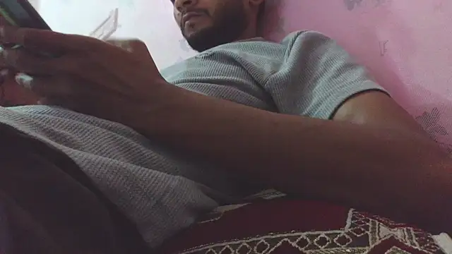 baby Cpl21 online show from April 17, 2026, 1:52 am