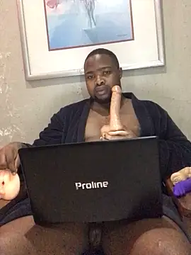 Snapshot of ChubbyBlackBoyza chatting on February 11, 2026, 12:04 am ChubbyBlackBoyza online show from February 11, 2026, 12:04 am