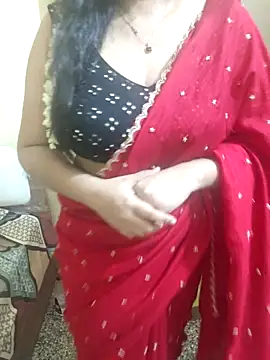 mouni499 online show from May 18, 2026, 7:09 pm