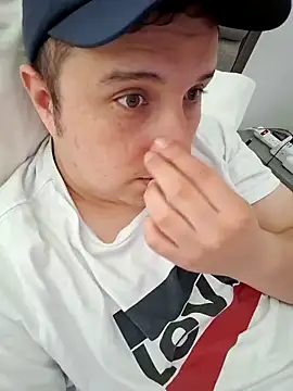 AngelsCouple- online show from November 1, 2025, 6:43 pm