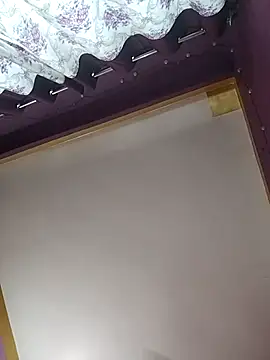 Himani-baby online show from November 6, 2025, 7:20 am