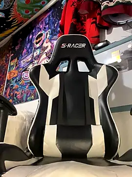 mascboyyy online show from November 7, 2025, 5:07 am