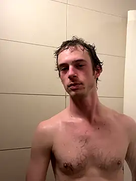 mascboyyy online show from November 11, 2025, 2:22 am