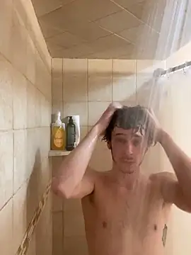 mascboyyy online show from December 22, 2025, 9:12 pm