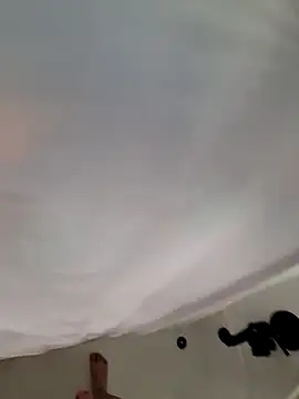 yourt0ys online show from November 3, 2025, 10:42 pm