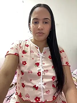 Snapshot of Ivy_08 chatting on July 15, 2026, 10:04 pm Ivy 08 online show from July 15, 2026, 10:04 pm