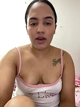 Snapshot of Ivy_08 chatting on July 29, 2026, 9:13 pm Ivy 08 online show from July 29, 2026, 9:13 pm