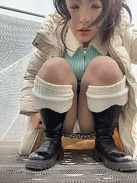 Sinicoco online show from March 6, 2026, 4:42 am