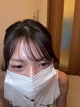 Snapshot of ARISU_1205 chatting on November 21, 2025, 6:34 am ARISU 1205 online show from November 21, 2025, 6:34 am