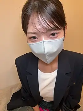 Snapshot of ARISU_1205 chatting on November 25, 2025, 2:06 pm ARISU 1205 online show from November 25, 2025, 2:06 pm