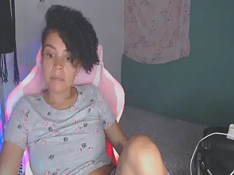 shayna cute online show from July 11, 2026, 11:50 pm