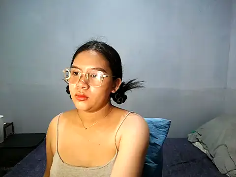 hotsexyreb online show from February 13, 2026, 4:30 am