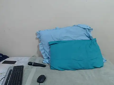 Snapshot of SexyLipss_ chatting on March 21, 2026, 6:51 am SexyLipss online show from March 21, 2026, 6:51 am