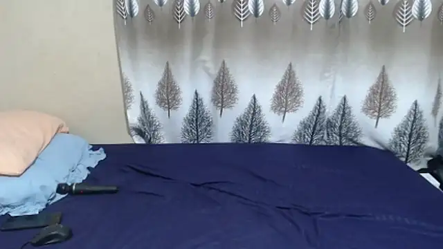 Snapshot of SexyLipss_ chatting on May 31, 2026, 12:08 am SexyLipss online show from May 31, 2026, 12:08 am