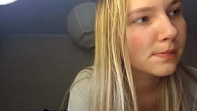 KarinRobertson online show from January 5, 2026, 5:27 pm