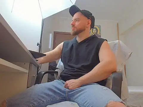 Ryanstone  online show from March 28, 2026, 7:41 am