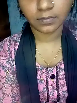 Neha533 online show from November 13, 2025, 5:34 pm