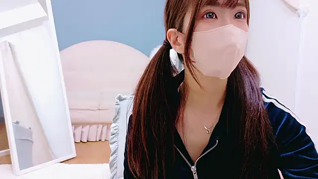 oto-X-cup online show from November 15, 2025, 6:22 am