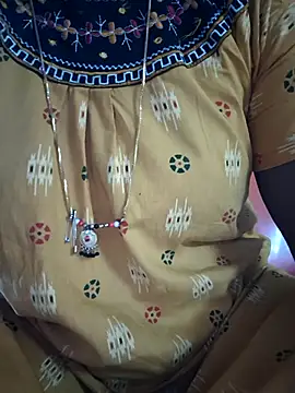 hyd couple7878 online show from December 20, 2025, 3:46 am