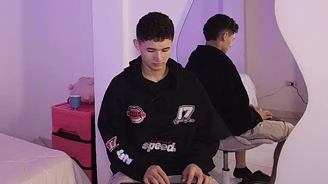 Eiden Blake online show from November 30, 2025, 11:42 pm