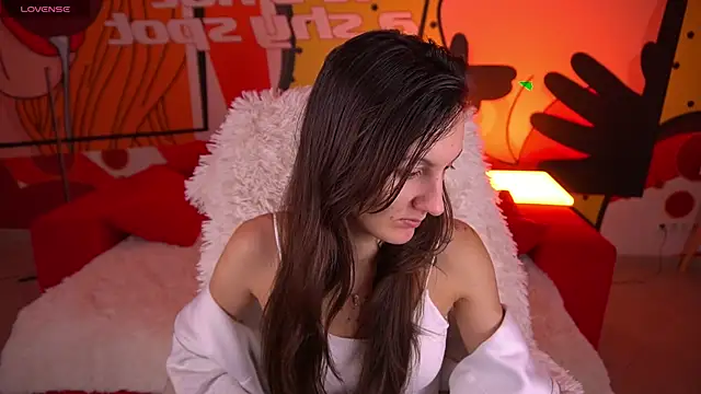 ZafiraMoonn online show from February 12, 2026, 1:50 pm