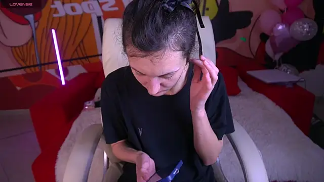 ZafiraMoonn online show from February 25, 2026, 3:16 am