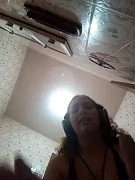 Keti marques84 online show from April 14, 2026, 4:13 pm