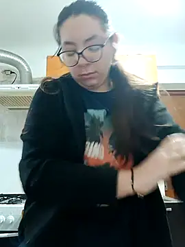 Baby Myla online show from November 13, 2025, 7:29 am