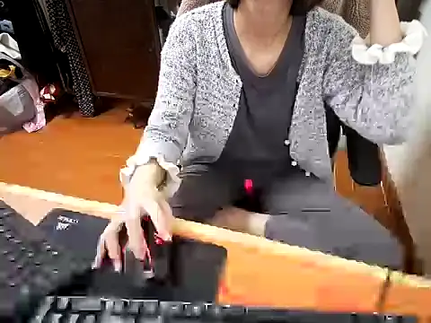 ---Lusi03--- online show from February 7, 2026, 3:38 pm