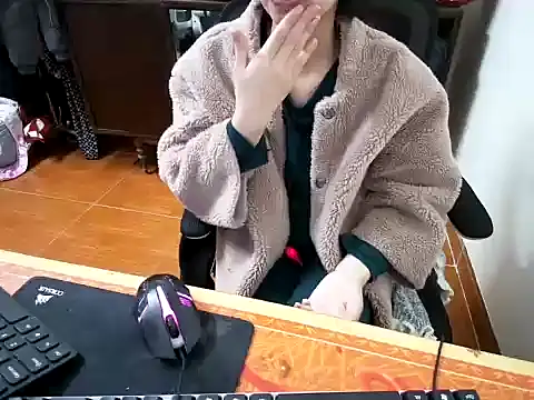 ---Lusi03--- online show from February 10, 2026, 3:27 pm