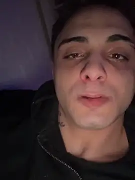 jiggy823 online show from November 27, 2025, 12:56 am