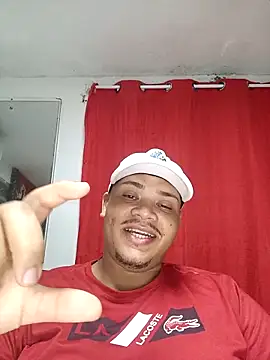 monicaquadro01 online show from November 7, 2025, 9:09 am