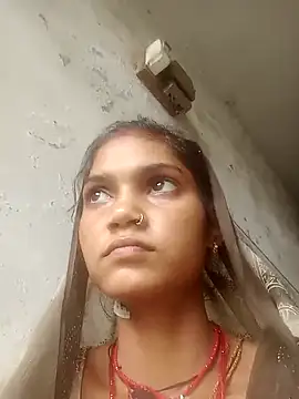 Jooli cuty online show from November 5, 2025, 3:39 am