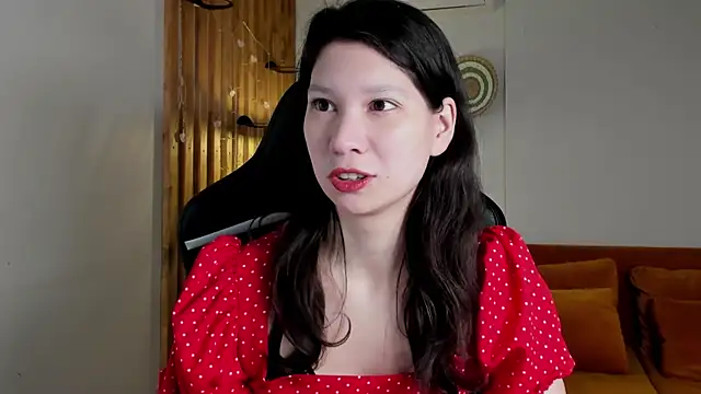 SaraDenars online show from January 14, 2026, 5:13 am