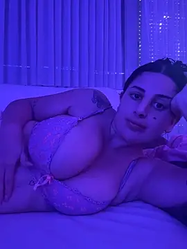 jojoa23 online show from February 15, 2026, 12:03 pm