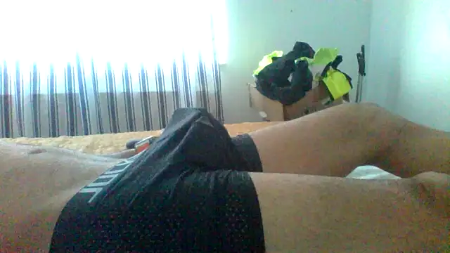 Camiin20 online show from February 20, 2026, 3:12 pm