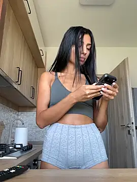 VickyM99 online show from June 29, 2026, 9:37 am