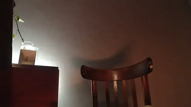 Snapshot of charm__me chatting on February 22, 2026, 7:12 pm charm me online show from February 22, 2026, 7:12 pm