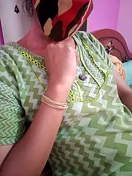 Tamil White Rose online show from May 6, 2026, 8:52 am