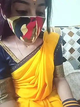 Snapshot of Tamil_White_Rose chatting on July 14, 2026, 5:40 pm Tamil White Rose online show from July 14, 2026, 5:40 pm
