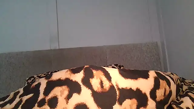 Naughty JessieX online show from April 21, 2026, 1:17 pm