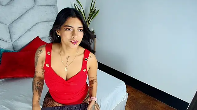 Snapshot of KimberlyFox_t chatting on February 17, 2026, 12:56 pm KimberlyFox t online show from February 17, 2026, 12:56 pm