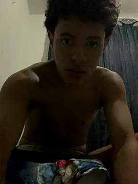 santicastroles online show from November 8, 2025, 3:29 am