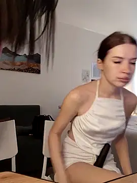 MelissaPinkiss online show from February 22, 2026, 11:20 am