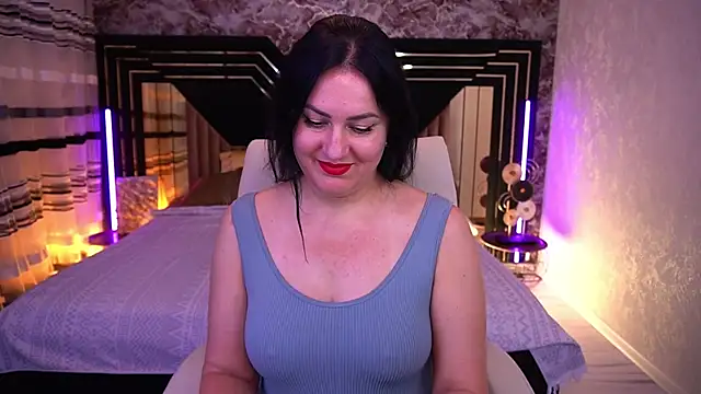 VelvetLuck online show from July 28, 2026, 1:10 pm