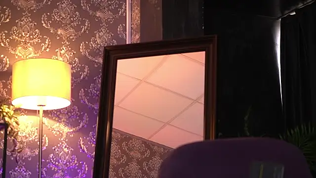 RavenBelrose online show from January 7, 2026, 11:23 am