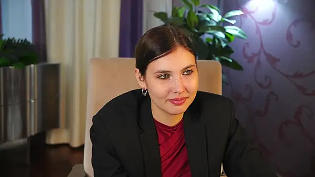 Snapshot of JanyceGrzyb chatting on November 9, 2025, 11:19 am JanyceGrzyb online show from November 9, 2025, 11:19 am