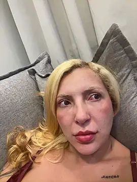 melisboa online show from February 14, 2026, 3:25 am