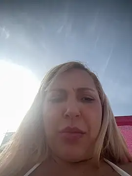 Snapshot of melisboa chatting on May 17, 2026, 5:09 pm melisboa online show from May 17, 2026, 5:09 pm